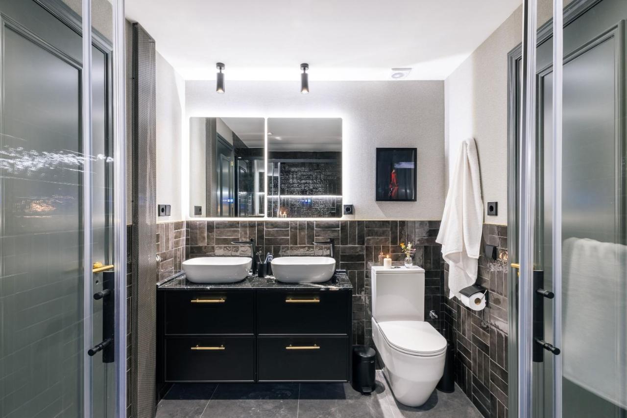 Stylish 4 Suites +Patio Luxury Apartment Gran Via Madrid Extérieur photo